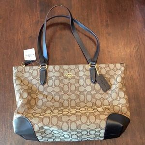Coach Big zip tote